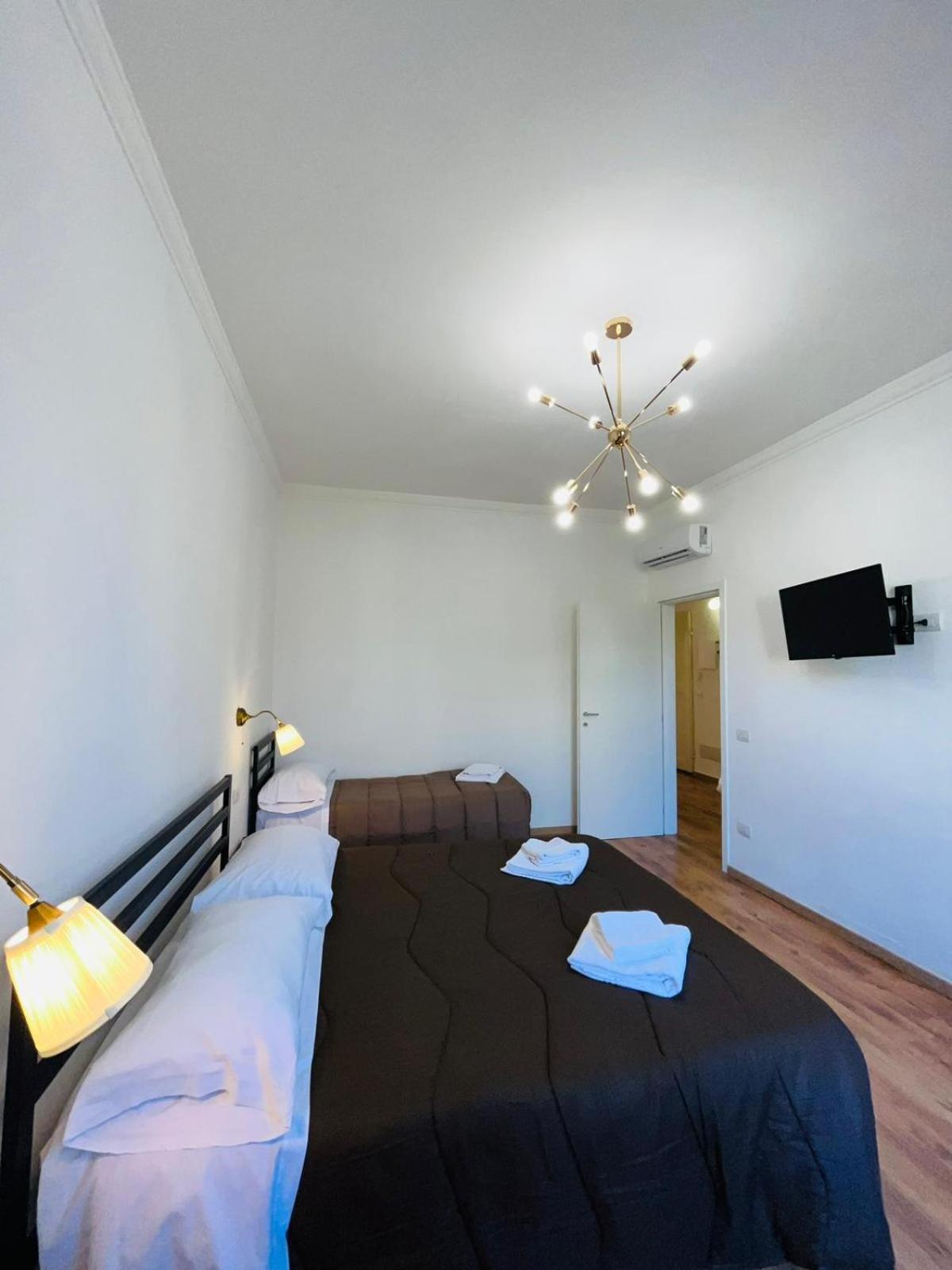 Bed and Breakfast Oriani Bnb Florenz Exterior foto