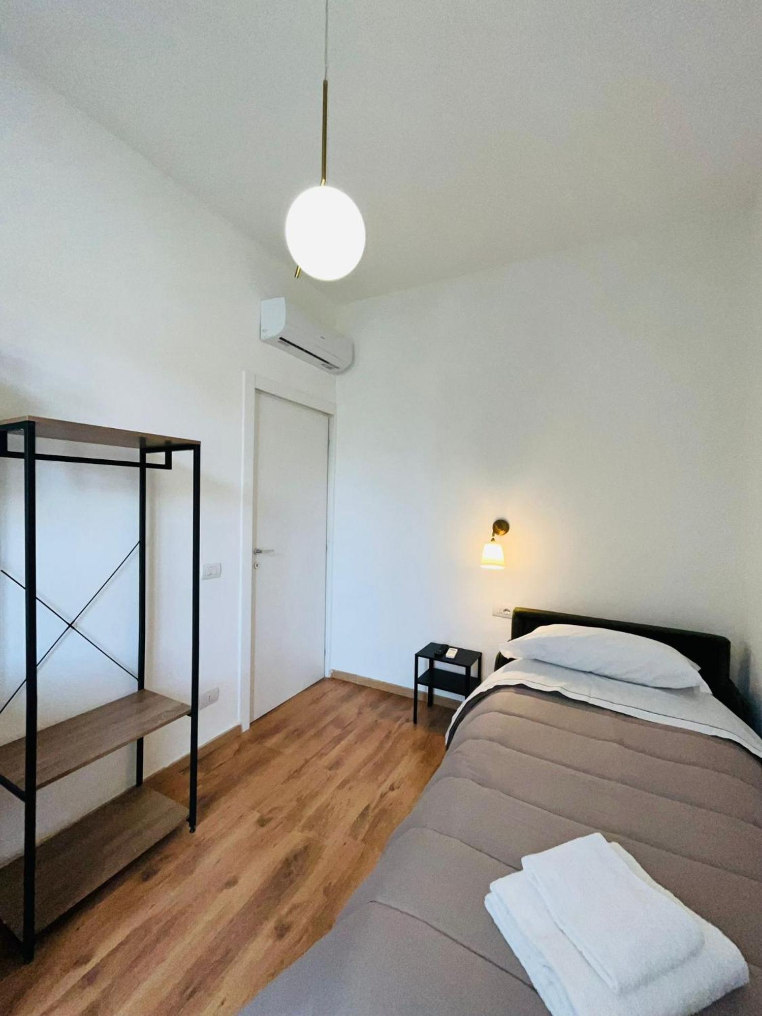Bed and Breakfast Oriani Bnb Florenz Exterior foto
